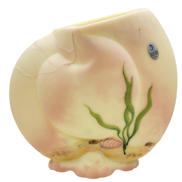 FENTON ART GLASS -Frank Fenton Memorial Vase – 2006 – Burmese w/Sea Horses - Picture 2 of 9